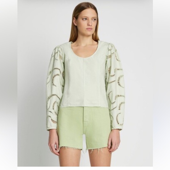 7 FOR‎ ALL MANKIND BALLOON SLEEVE EYELET TOP IN SEAFOAM NWT - Picture 1 of 13